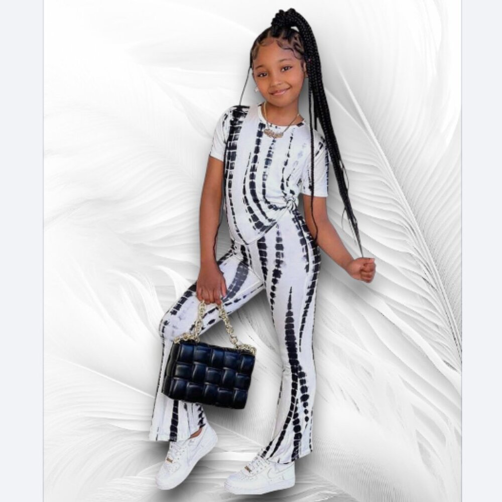 SHEIN Girls Black White Tie Dye Two Piece Outfit Top And Pants